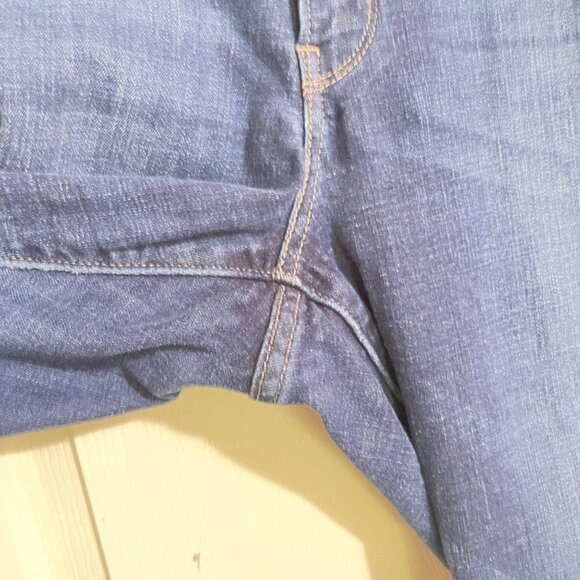 Levi's Womens Dark Wash Whiskered Stretch Mid Rise Curvy Bootcut Jeans Size 33 - Picture 7 of 8